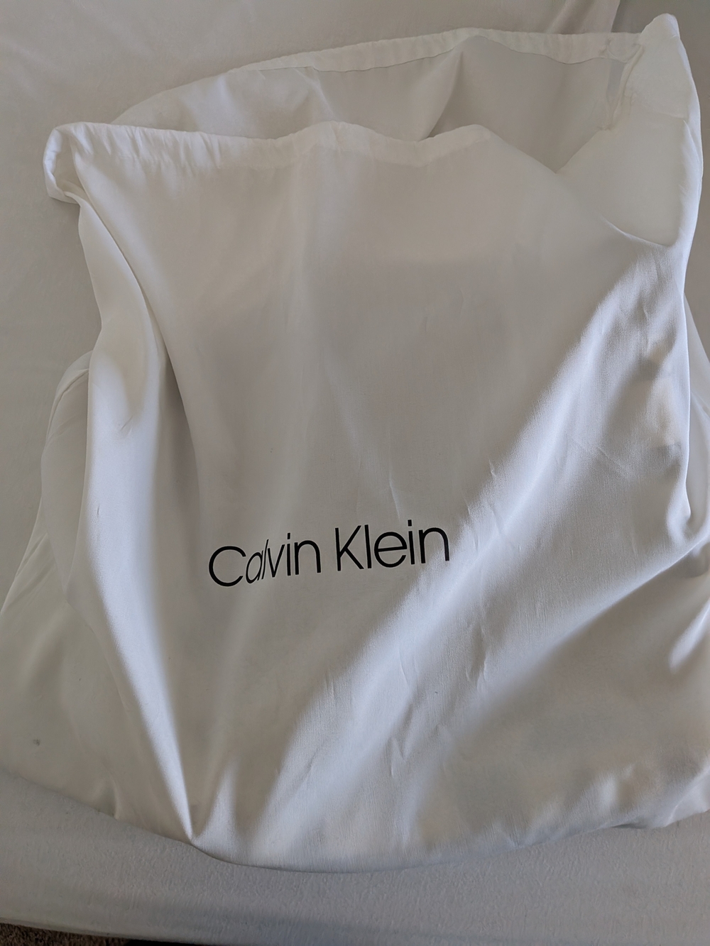 Calvin Klein Black & White Geometric Canvas Tote with Logo Pouch - Picture 2 of 3